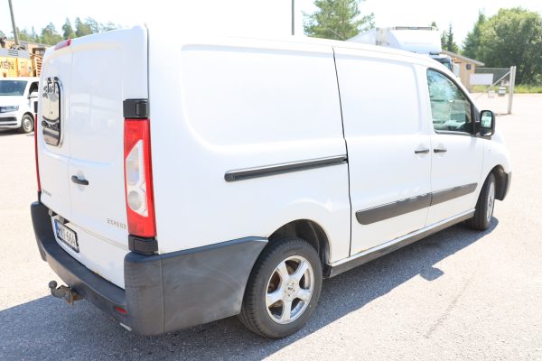 Peugeot EXPERT (MYT-664) - Image 8