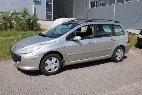 Peugeot 307 1.6 (ECF-762) - Image 2