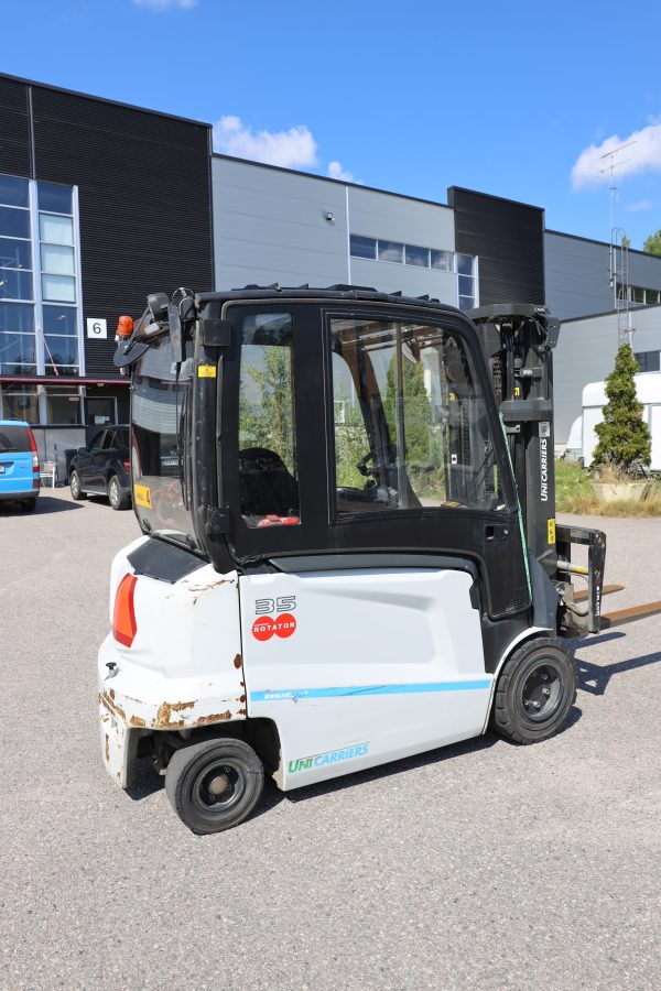 Uni Carries MX35L sähkötrukki (4) - Image 6
