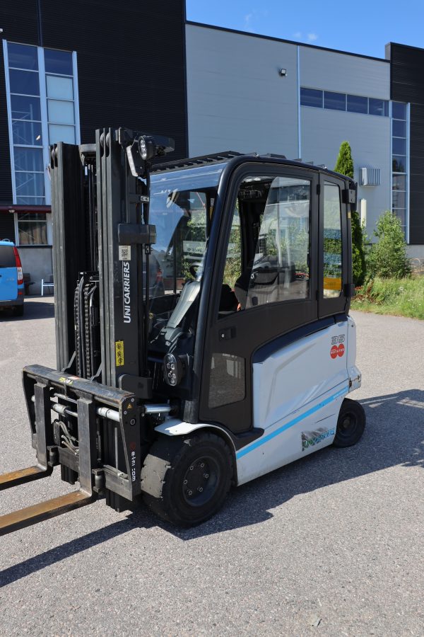 Uni Carries MX35L sähkötrukki (1) - Image 5