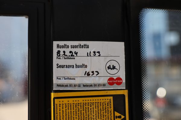 Uni Carries MX35L sähkötrukki (1) - Image 47