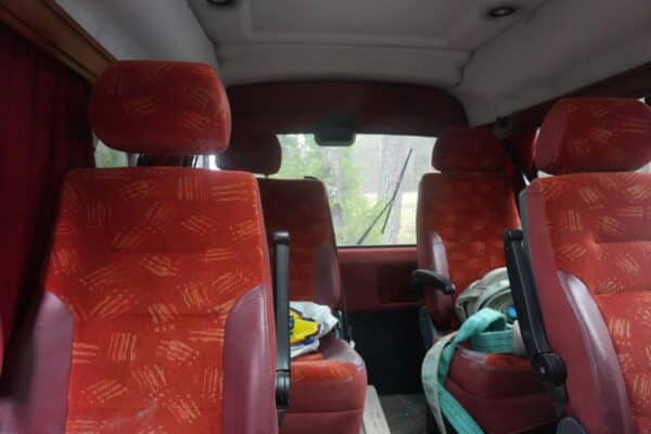 Toyota Hiace pakettiauto - Image 13
