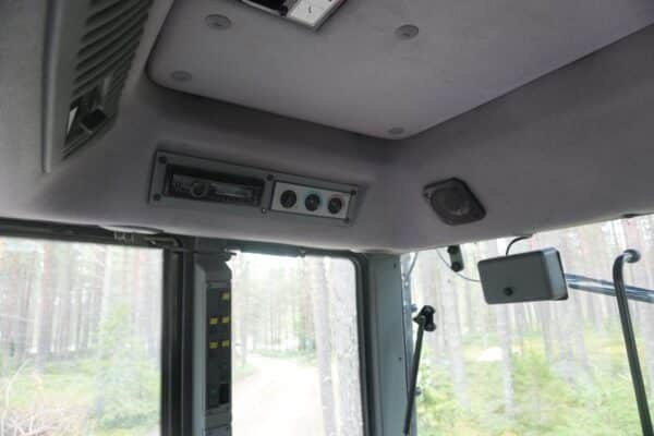 Valtra 65 liikennetraktori - Image 16