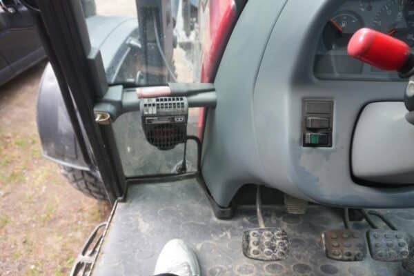 Valtra 65 liikennetraktori - Image 29