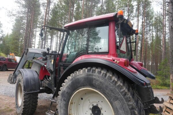 Valtra 65 liikennetraktori - Image 3
