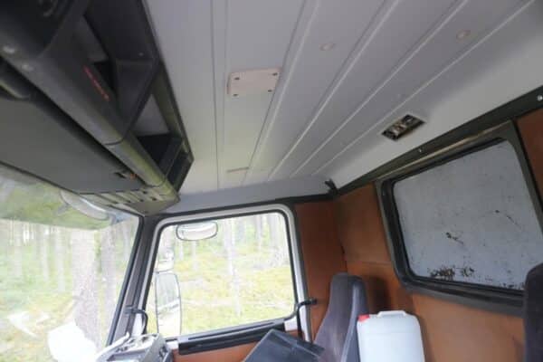 Scania 92H kuorma-auto kuormanostimella - Image 14