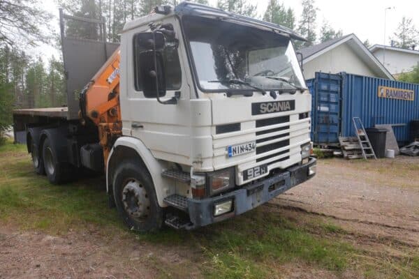 Scania 92H kuorma-auto kuormanostimella - Image 2