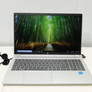 HP ProBook 450 G8 kannettava tietokone (BB122)