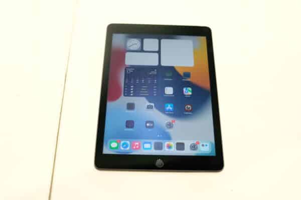 iPad Air 2 (AL300) - Image 5