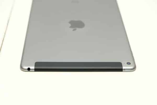iPad Air 2 (AL300) - Image 11