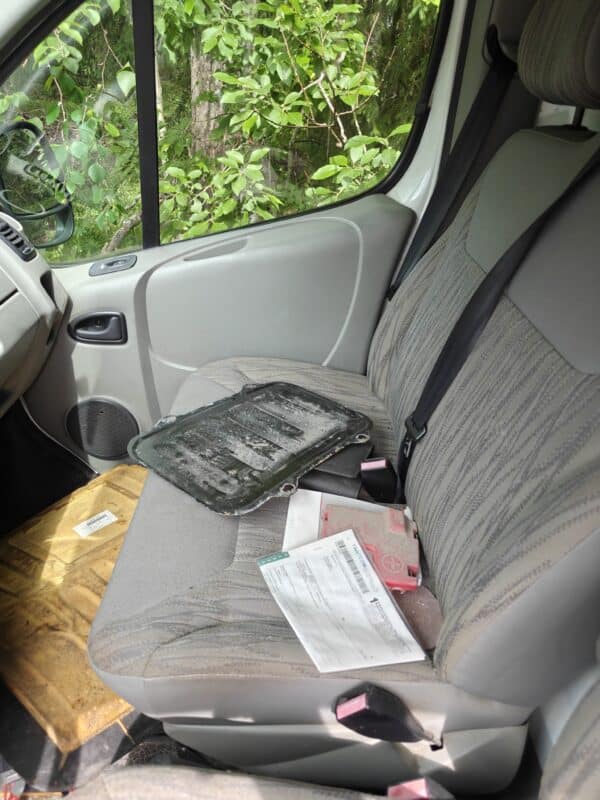 Nissan PRIMASTAR 2.0 (OZE-810) - Image 15