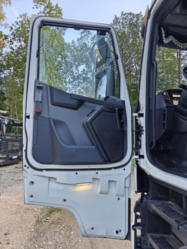 RENAULT RX 62 TT, -22. (GOZ-935) - Image 38