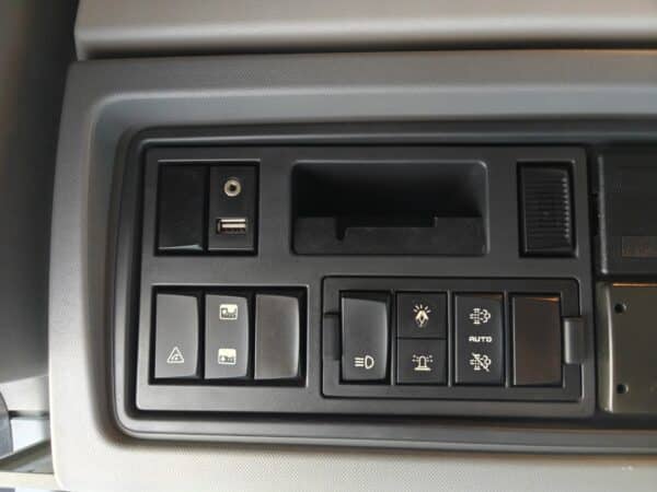 RENAULT RX 62 TT, -22. (GOZ-935) - Image 64