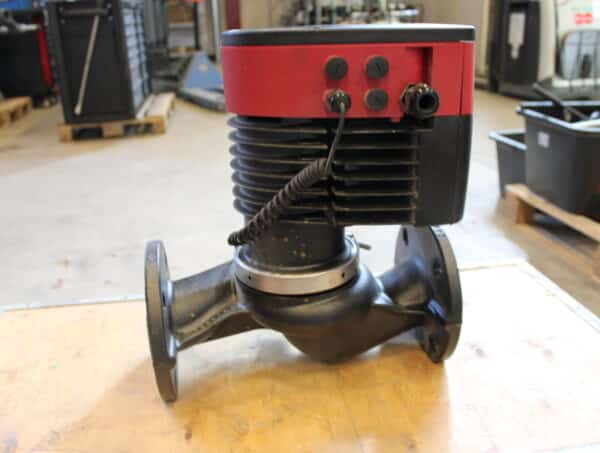 GRUNDFOS kiertovesipumppu (LT66)