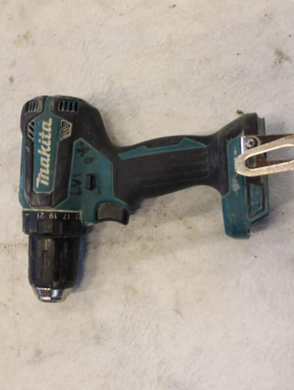 Makita akkutyökaluja (LT92) - Image 15
