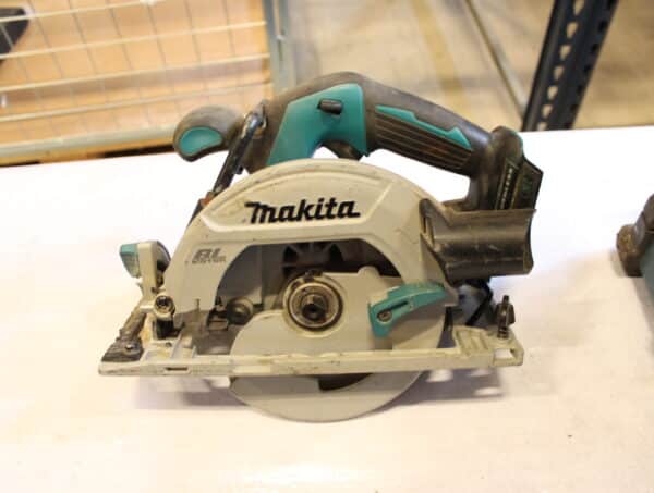 Rikkinäisiä makita työkaluja (RM3) - Image 10