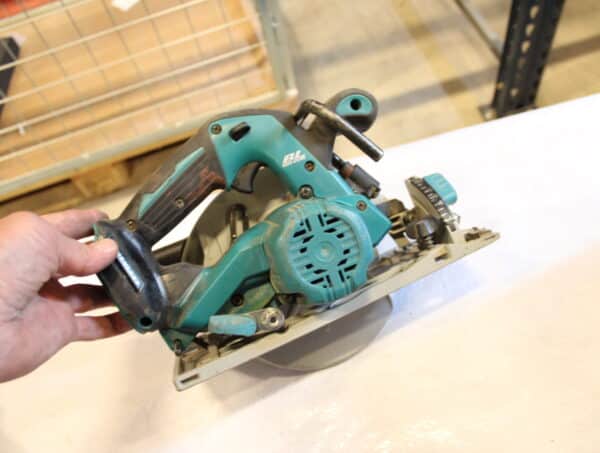 Rikkinäisiä makita työkaluja (RM3) - Image 8