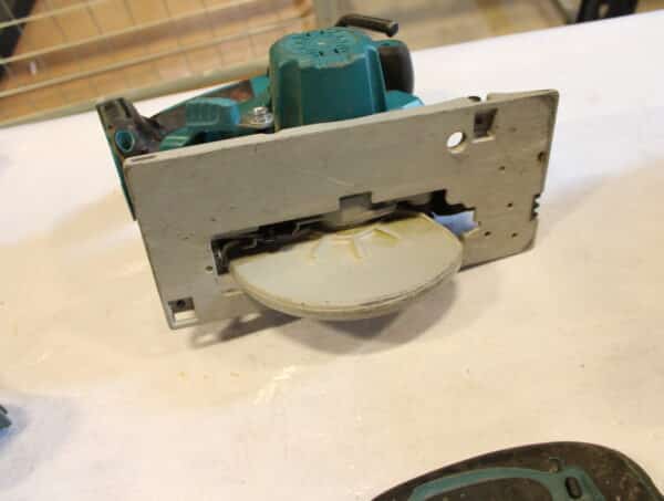 Rikkinäisiä makita työkaluja (RM3) - Image 7
