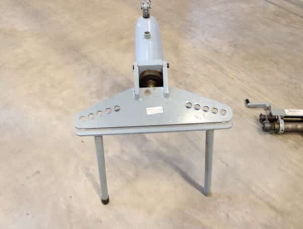 Steeltec putkentaivutin ja sikkikone (RM9) - Image 16