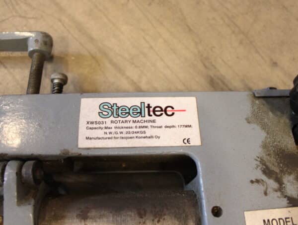 Steeltec putkentaivutin ja sikkikone (RM9) - Image 7