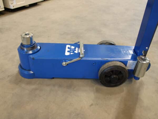 HYDRAULINENPAINEILMANOSTIN AC 25-2 (TK272) - Image 3