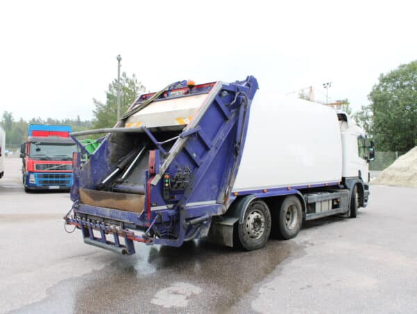 SCANIA P370 ROSKA-AUTO (NMO-762) - Image 6