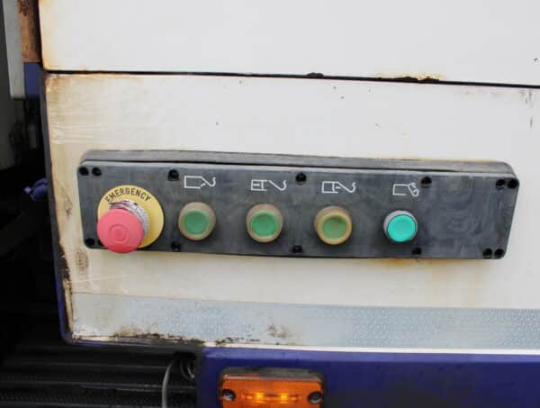 SCANIA P370 ROSKA-AUTO (NMO-762) - Image 15