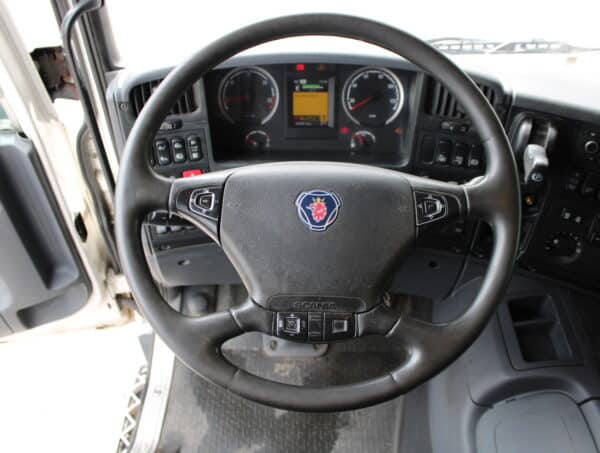 SCANIA P370 ROSKA-AUTO (NMO-762) - Image 29