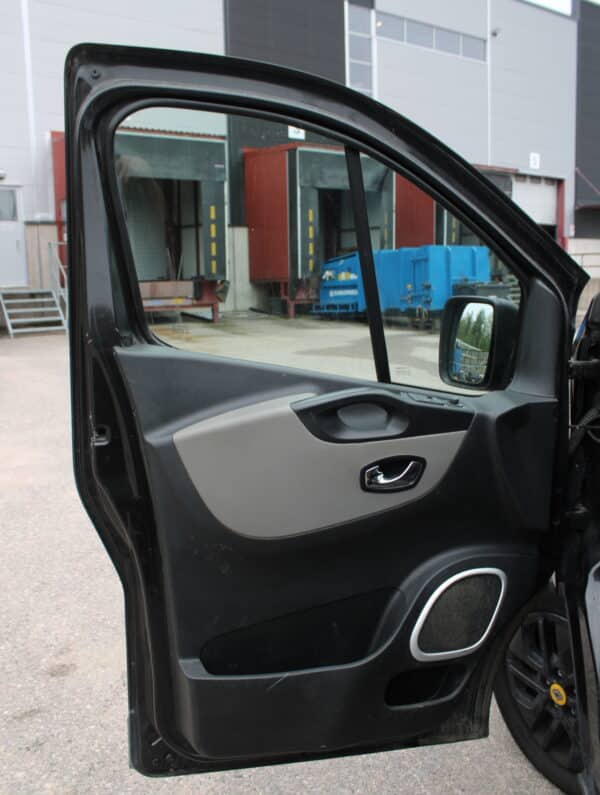 Renault TRAFIC 1.6,-18 (FNA-112) - Image 29