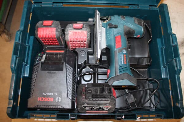 Bosch kuviosaha ja iskuporakone (LT41) - Image 9