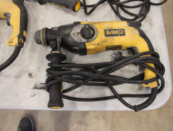 Dewalt iskuporakone 6 kpl ja kuviosaha (LT45) - Image 13