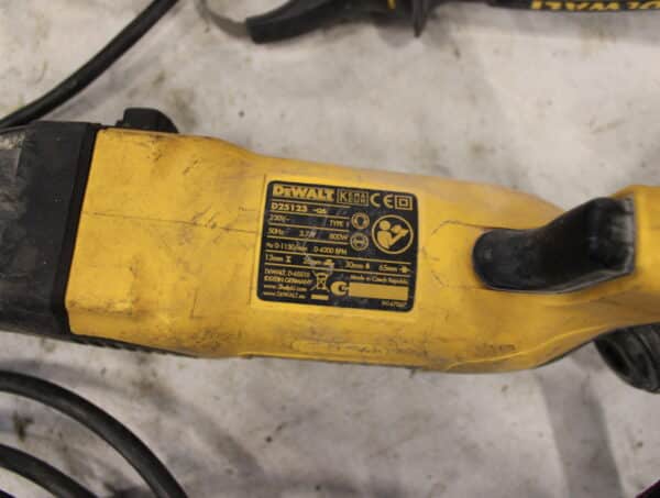 Dewalt iskuporakone 6 kpl ja kuviosaha (LT45) - Image 15