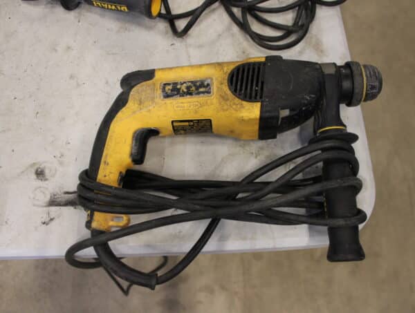 Dewalt iskuporakone 6 kpl ja kuviosaha (LT45) - Image 16