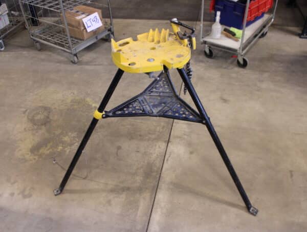 REMS Aquila 3B työpöytä + RIDGID 36'' - 900mm putkipihdit (LT49) - Image 3