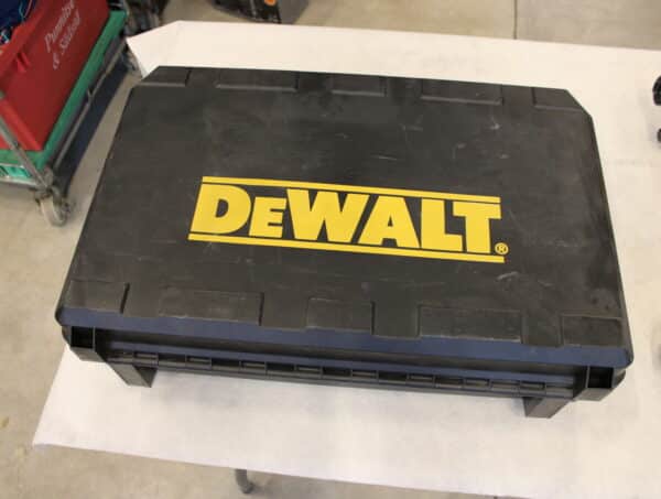 DEWALT & MAKITA iskuporakoneet (LT50) - Image 15