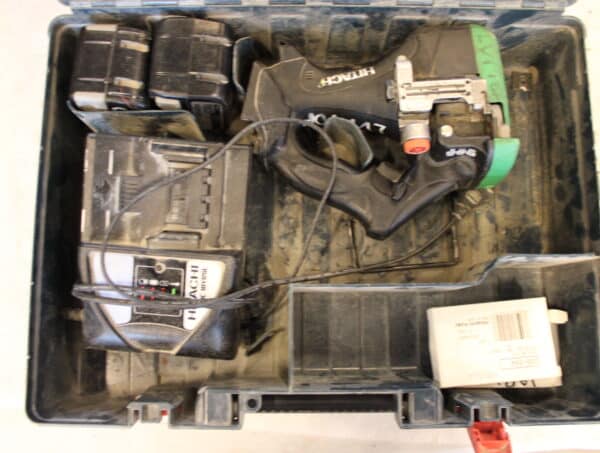 HITACHI kierrekone ja kulmahiomakone (LT56) - Image 10