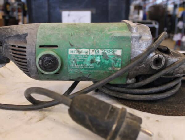HITACHI kierrekone ja kulmahiomakone (LT56) - Image 11