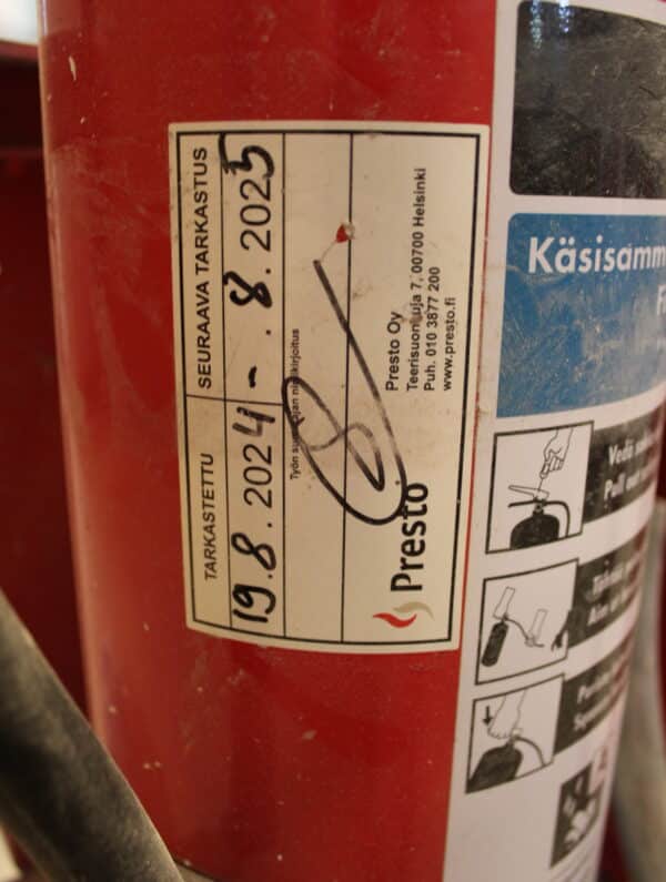 Sammutuskärryt / 2 kpl, hitsauskärryt ja hitsausletkut (LT58) - Image 16