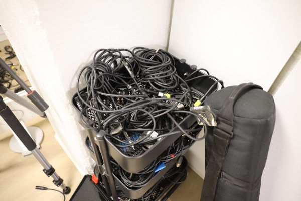 Studion irtaimisto (7) - Image 40