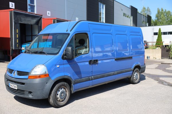 Renault MASTER FOURGON 2.5 (KMG-366)
