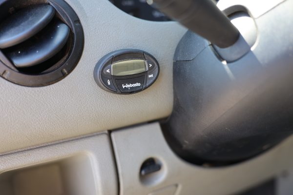 Renault MASTER FOURGON 2.5 (KMG-366) - Image 29