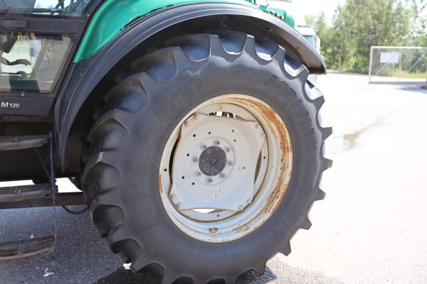 VALTRA M 120 TRAKTORI (103-JAE) - Image 11