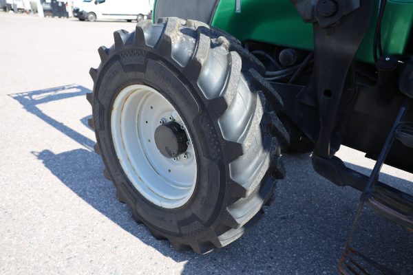 VALTRA M 120 TRAKTORI (103-JAE) - Image 13