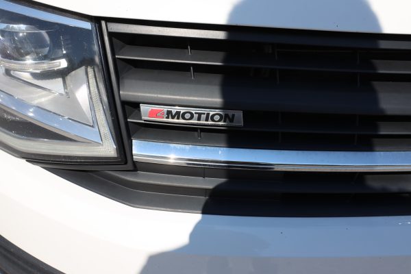 Volkswagen TRANSPORTER 2.0, 4 Motion (KNV-799) - Image 15