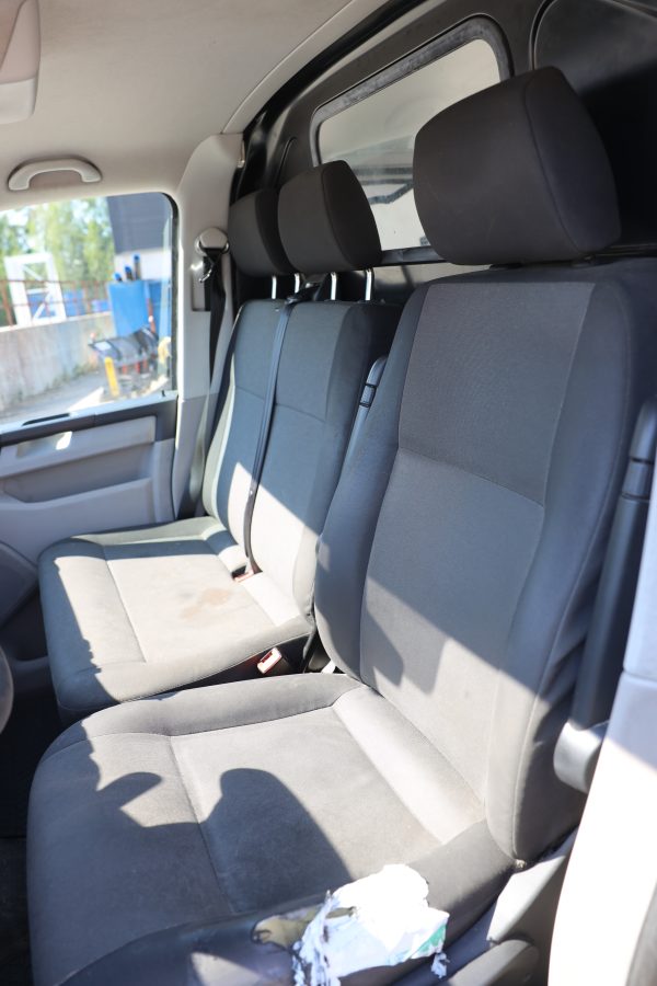 Volkswagen TRANSPORTER 2.0, 4 Motion (KNV-799) - Image 48