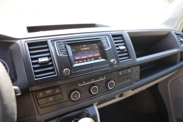 Volkswagen TRANSPORTER 2.0, 4 Motion (KNV-799) - Image 38