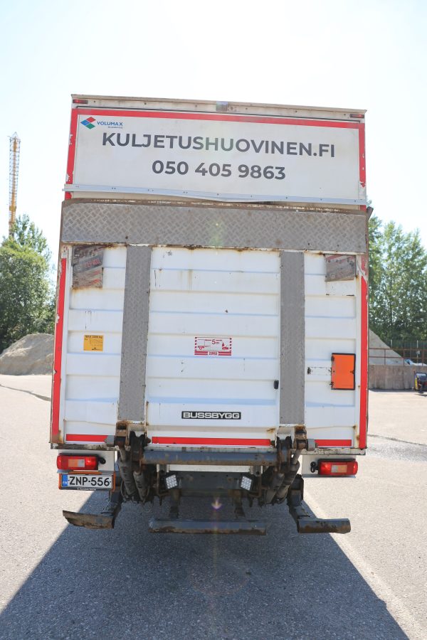 Volvo FM 330 4X2 Umpikorinen 10837cm3 (ZNP-556) - Image 10
