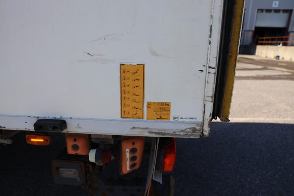 Volvo FM 330 4X2 Umpikorinen 10837cm3 (ZNP-556) - Image 37