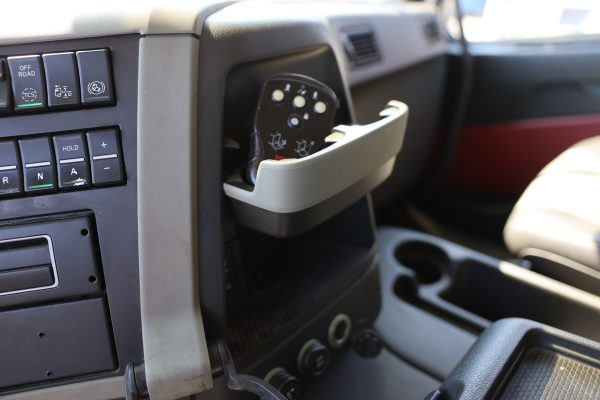 Volvo FM 330 4X2 Umpikorinen 10837cm3 (ZNP-556) - Image 62