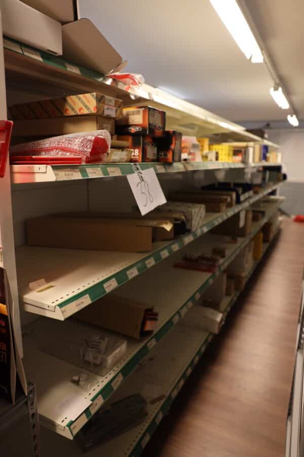 Auton valaisin tarvikkeita (38) - Image 3